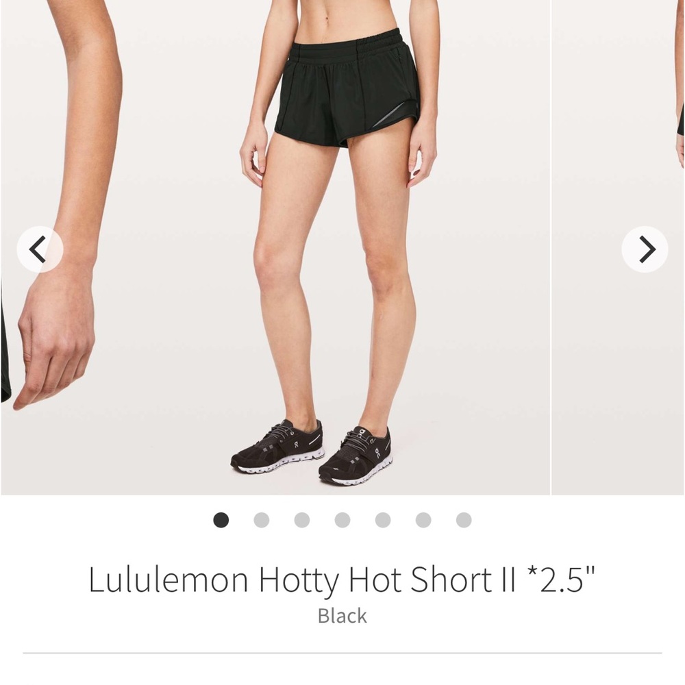 lululemon hottie hots size 4 Black Shorts (SMALL FLAW)
